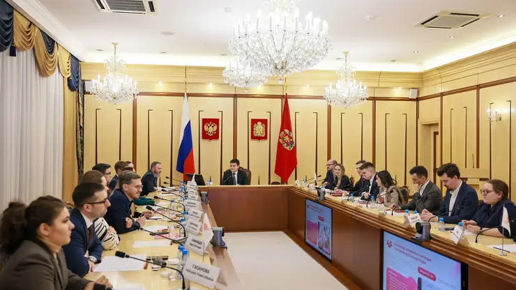Губернатор Михаил Котюков обсудил с Молодежным правительством Красноярского края итоги работы