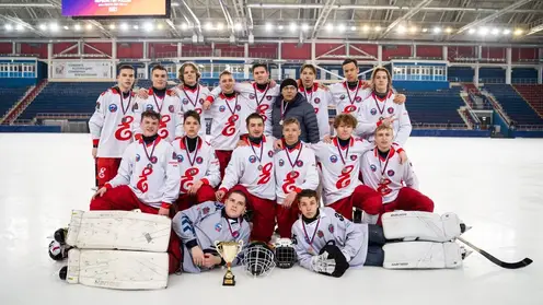 «Енисей» выиграл бронзу первенства России среди юниоров по хоккею с мячом