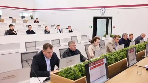 Губернатор Михаил Котюков оценил планы развития министерств социального блока на 2024 год