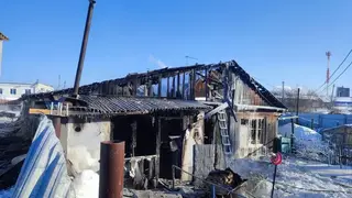 Трое детей и пожилой мужчина пострадали при пожаре в Томске