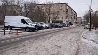 В Красноярске возобновляется работа платных парковок на Красной Армии